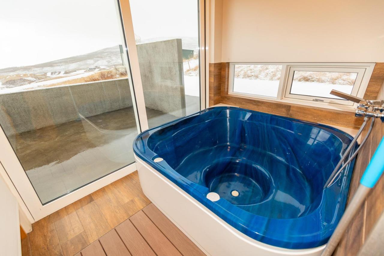 Hrimland Cottages Akureyri Extérieur photo